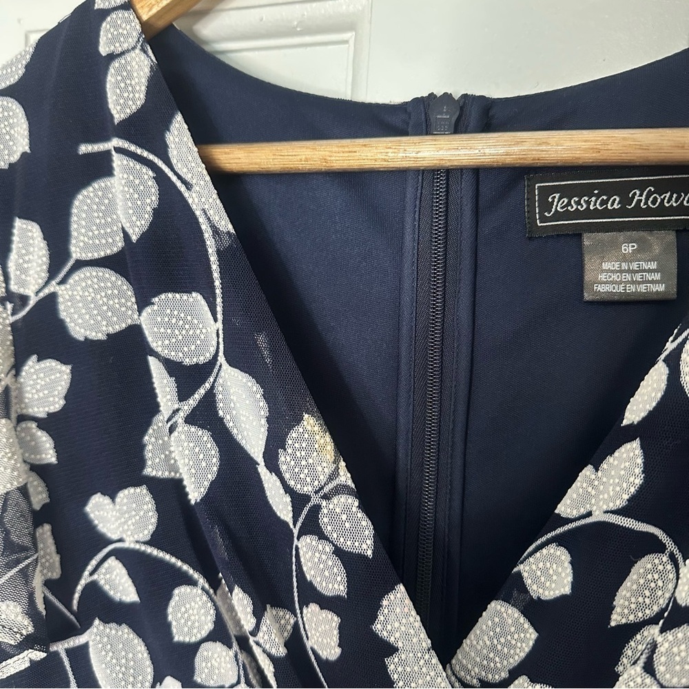 Jessica Howard Navy Blue Floral Midi Dress A-Line Cap Sleeve Stretch Mature 6P - Picture 4 of 6